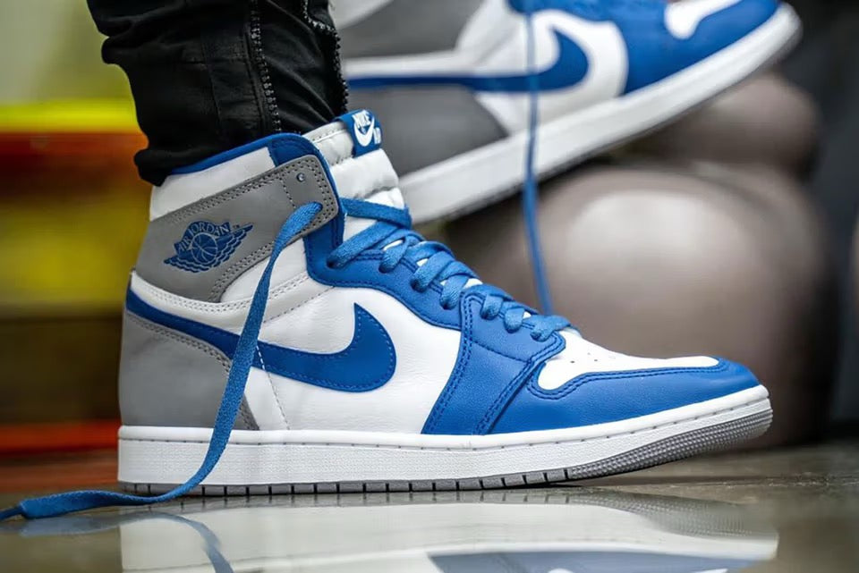 Air Jordan 1 Retro High OG True Blue