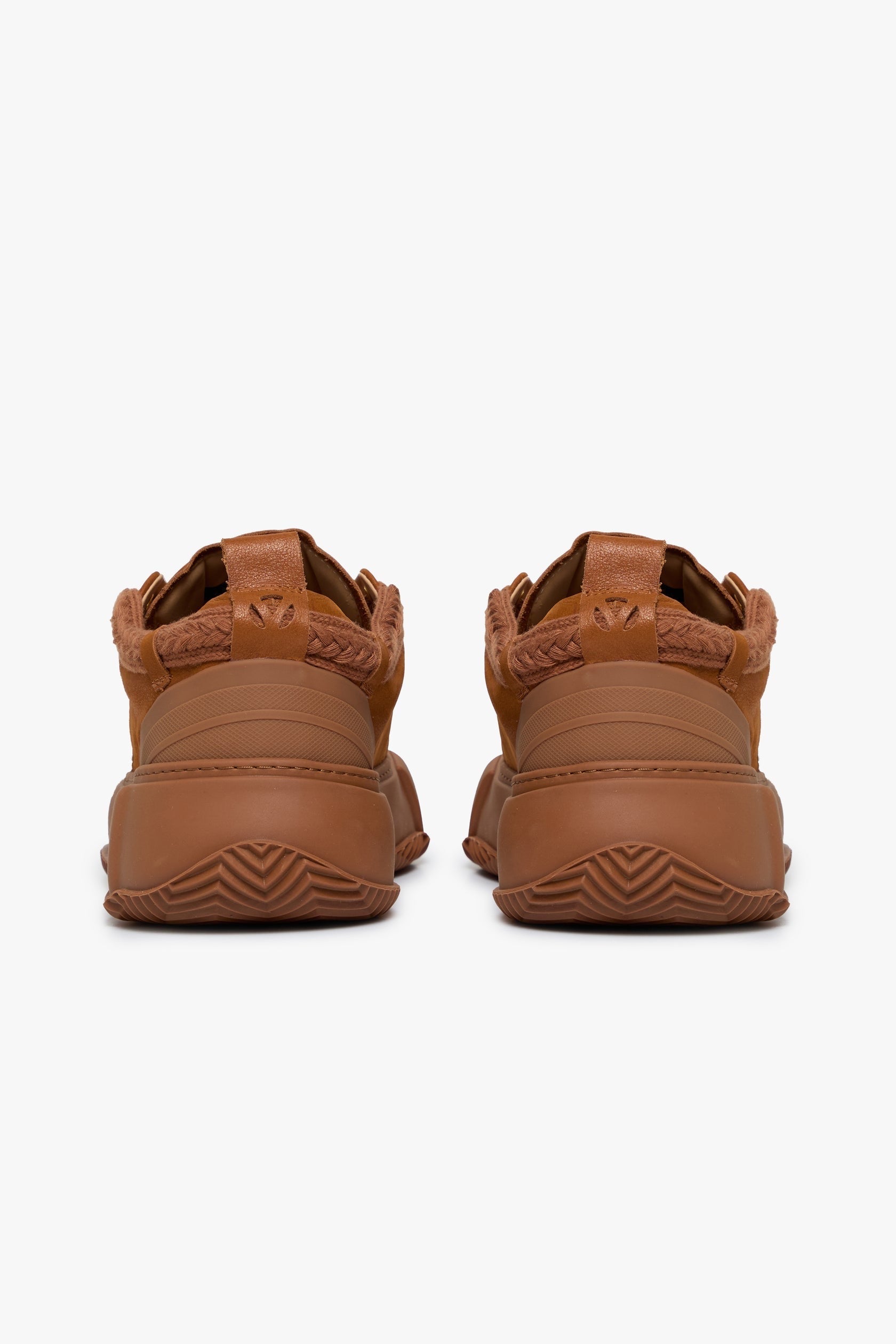 Valabasas "Vision" Leather Low Top Camel